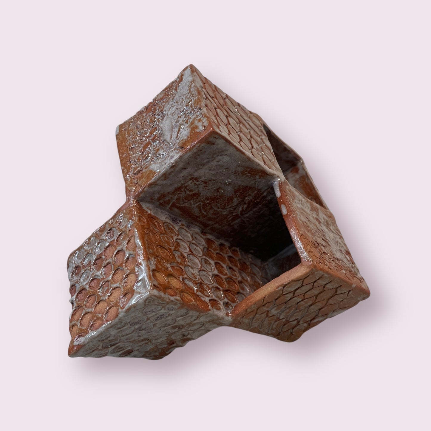 Hexahedron inspired - Dimphy de Vaan