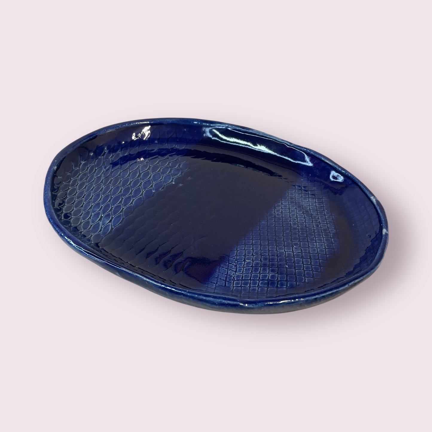 Blue tray - Dimphy de Vaan