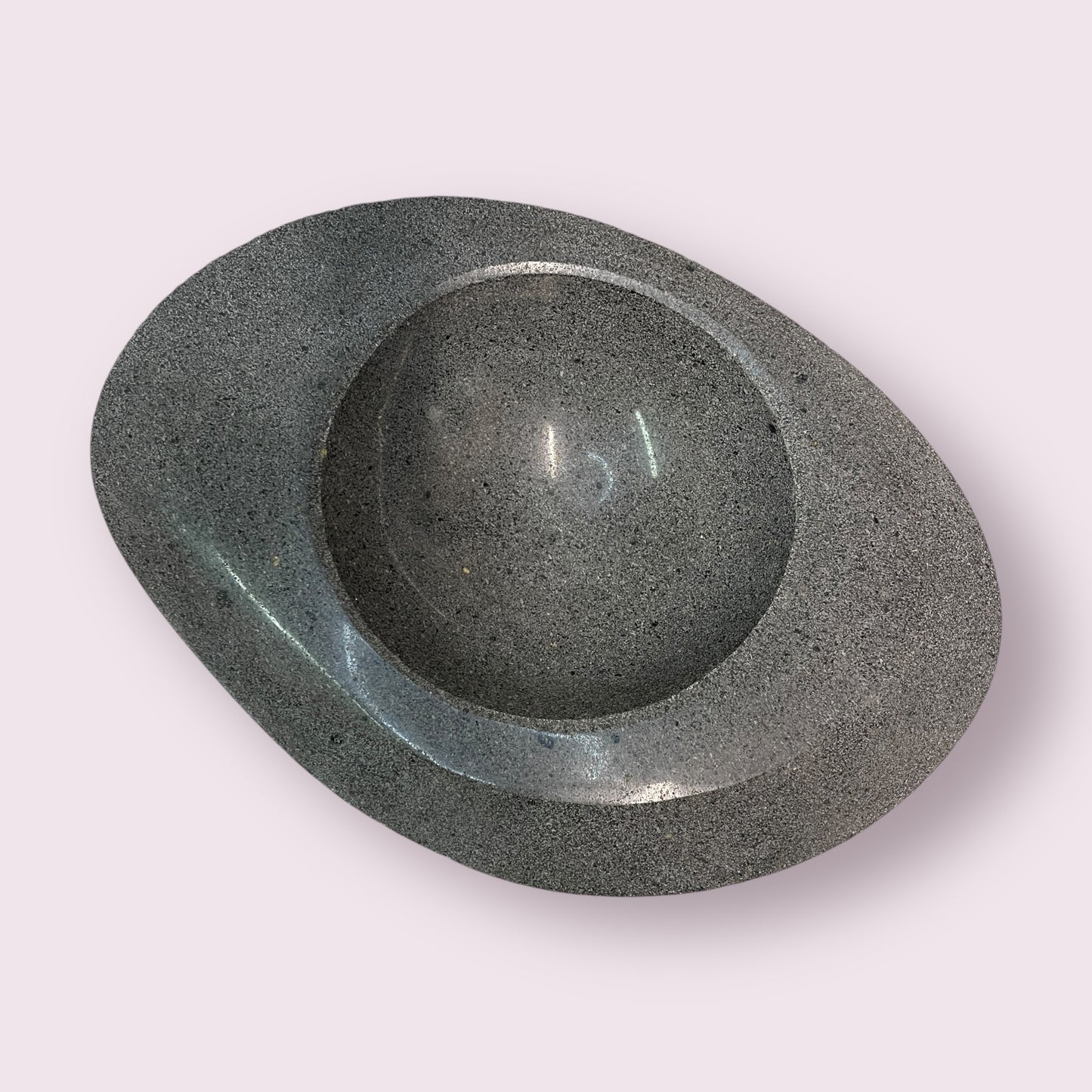 Andesite bowl - Des Henderson