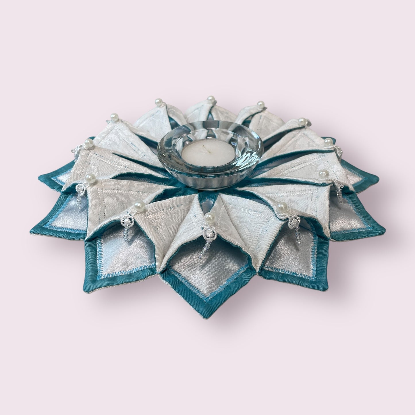 Candle wreath - Eve Jones