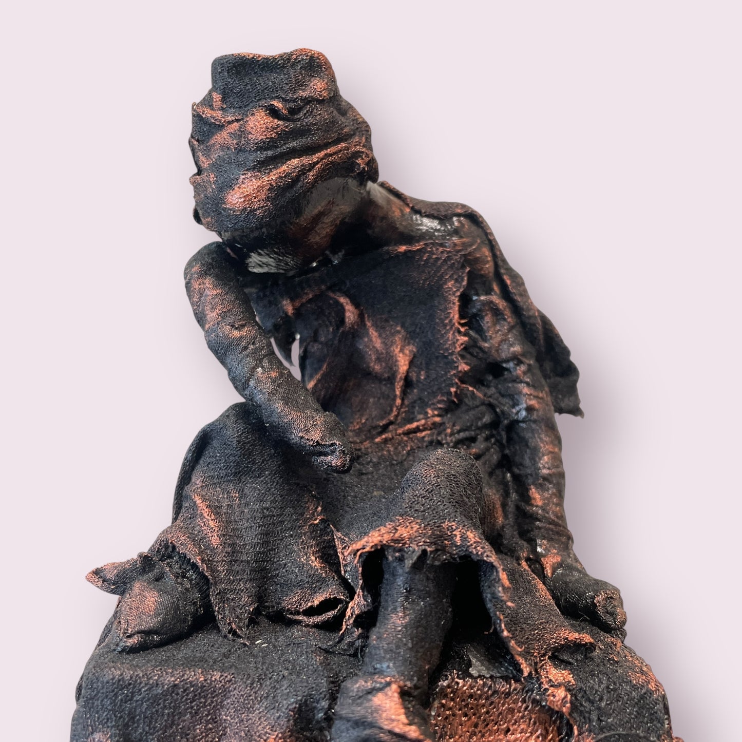 I'm thinking - Sculptures by Paula Jane
