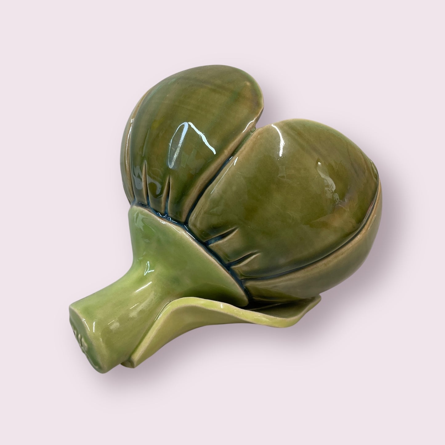 Seed pod - Maryanne van Roij Pottery