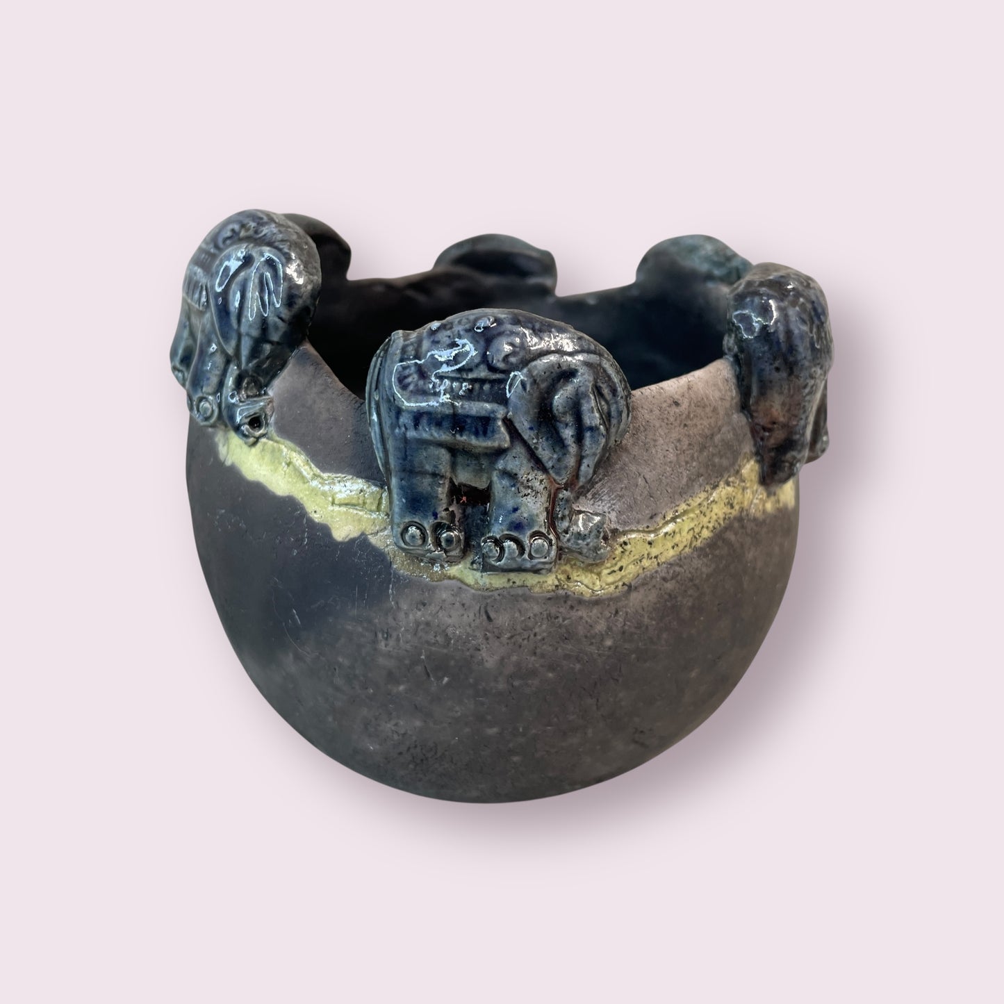 Elephant bowl - Margaret Foley