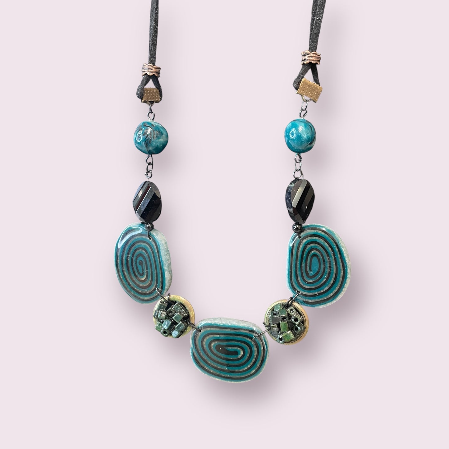Necklace 'Licorice Swirl' - Vonniques Bijoux