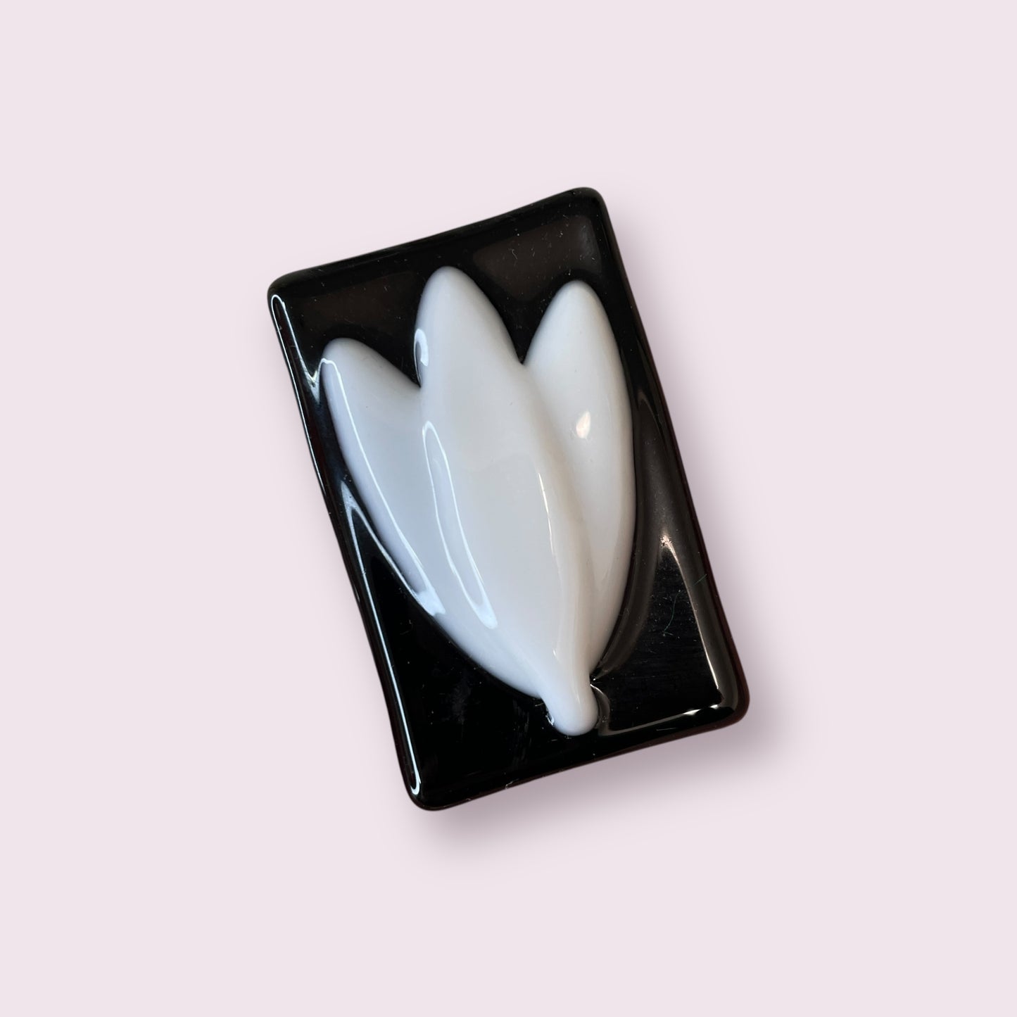 Glass brooches (multiple styles) - Paul Burgham