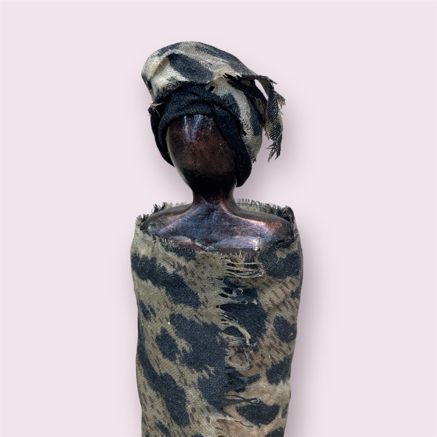 Zuri (Just Beautiful) - Sculptures by Paula Jane