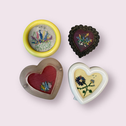 Mini embroidery - Diane Lithgow
