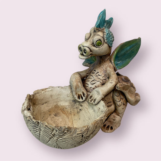 Dragon Planter - Robyn Smaller