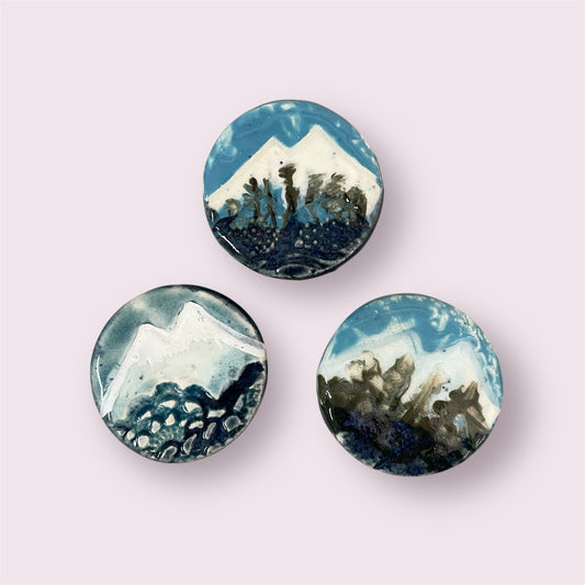Maunga magnets - LJH Pottery