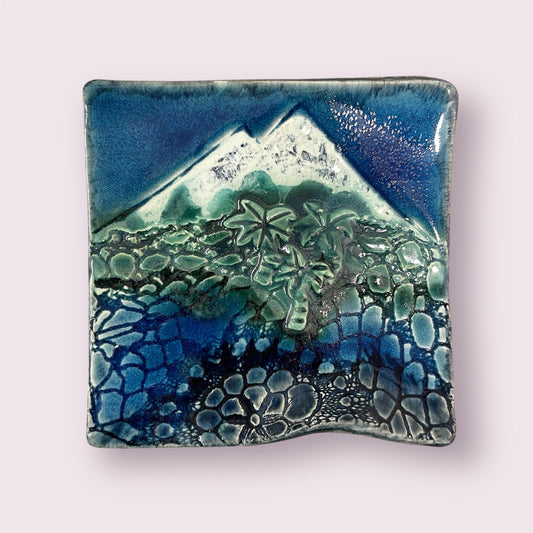 Mountain plate - LJH Pottery