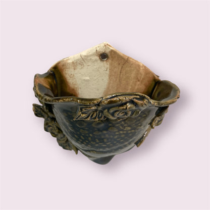 Wall planter - Robyn Smaller