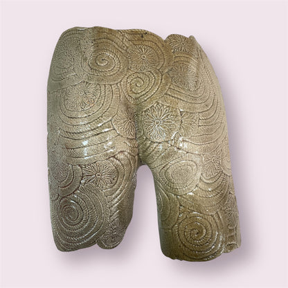 Beaut buttock - Robyn Smaller