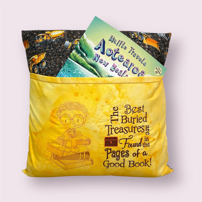 Reading cushion 'Construction' - Dorothy Smith