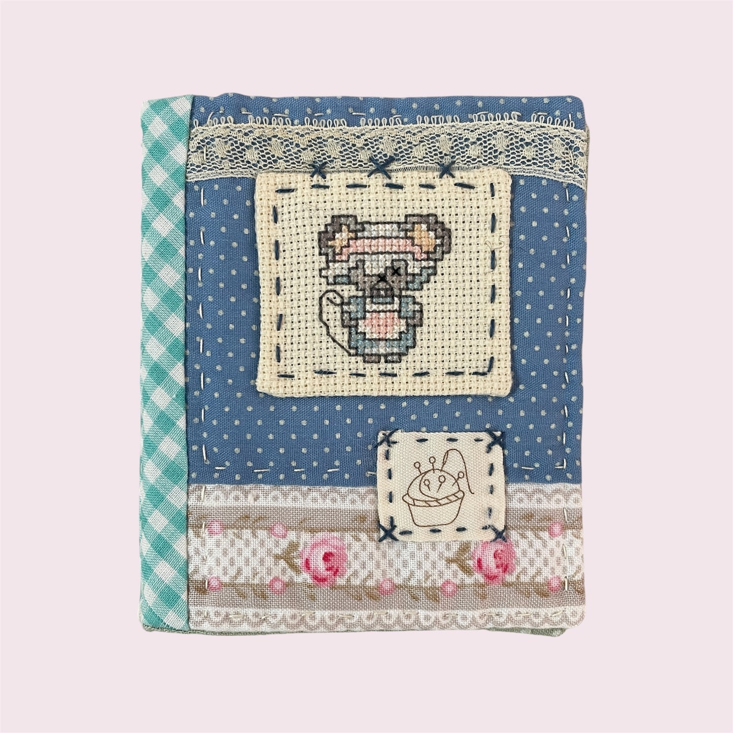 Patchwork needlebook - Janette Jeffares