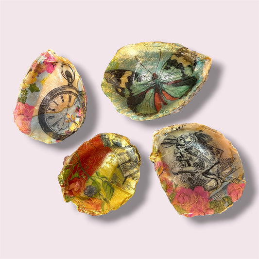 Decoupage oyster shell - Donna Hitchcock (sold individually)