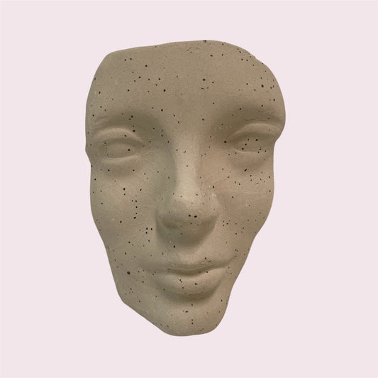 Faces - Robyn Smaller